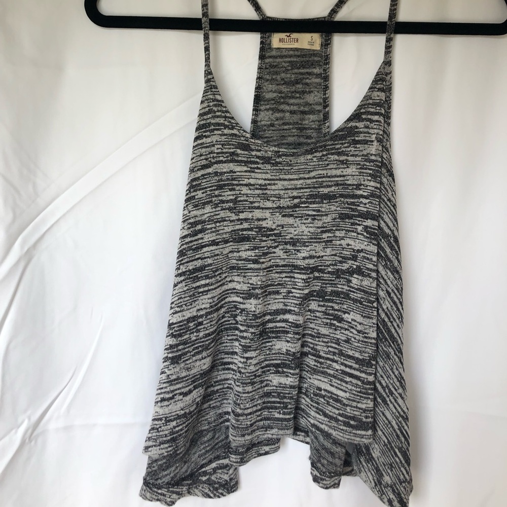 black & white abercrombie and fitch crop tank